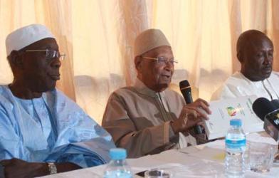 COMMISSION NATIONALE DE REFORME DES INSTITUTIONS -- Conference de presse du 18 Juin 2013